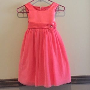 Very pretty pageant dress